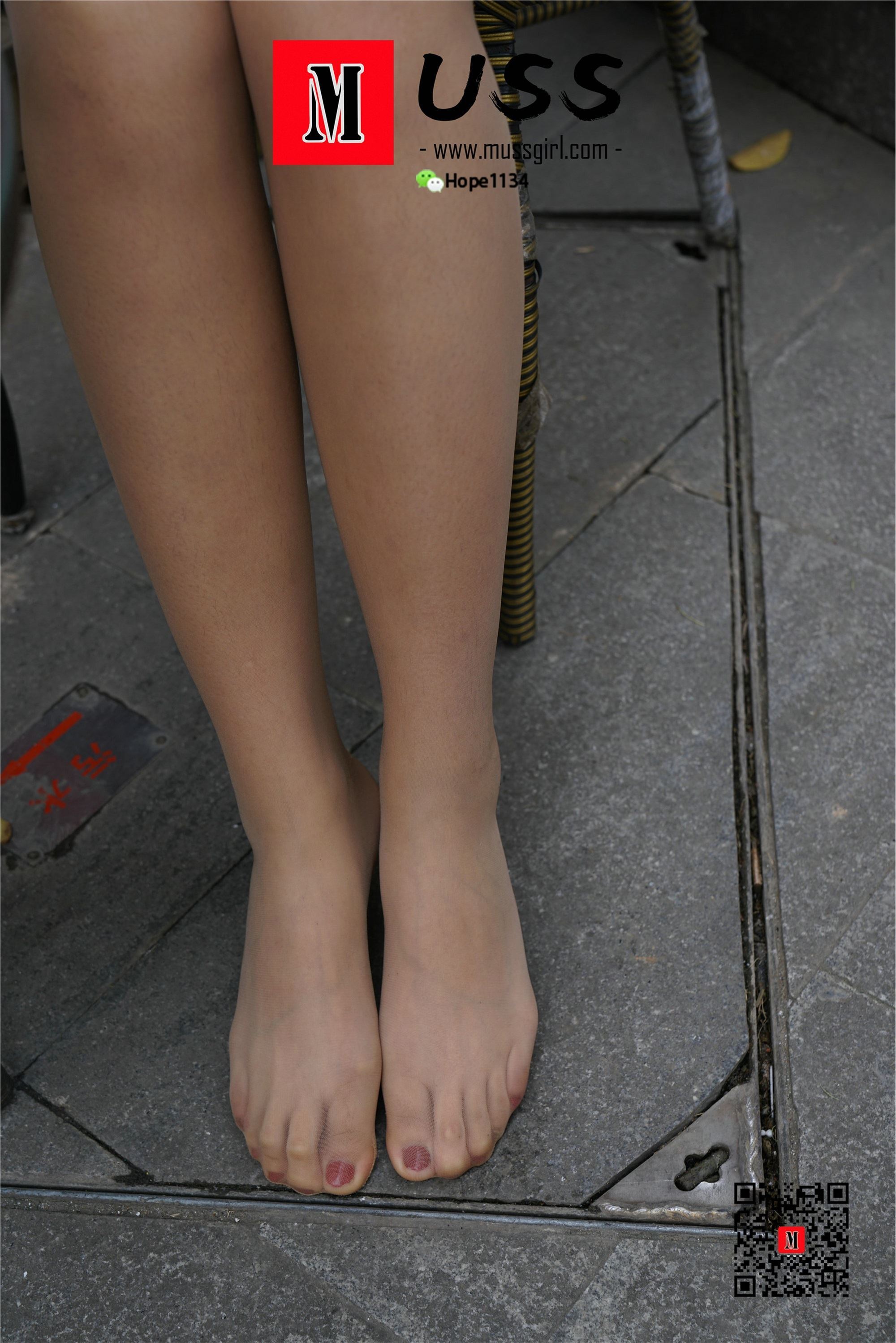 MussGirl慕丝女郎  NO.046 燕姐我就爱拖鞋穿鞋咋啦